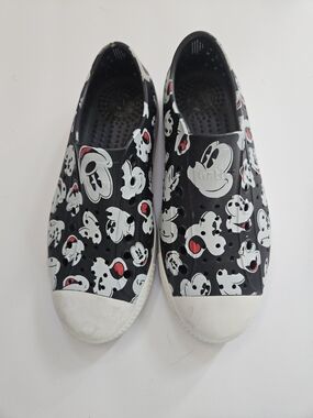 Native x Disney Parks All Over Mickey Print Jefferson Shoes M5/W7